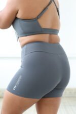 Short meia coxa Cinza - Imagem 2