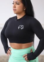 Cropped manga longa fechado Preto