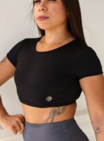 Cropped manga curta aberto Preto