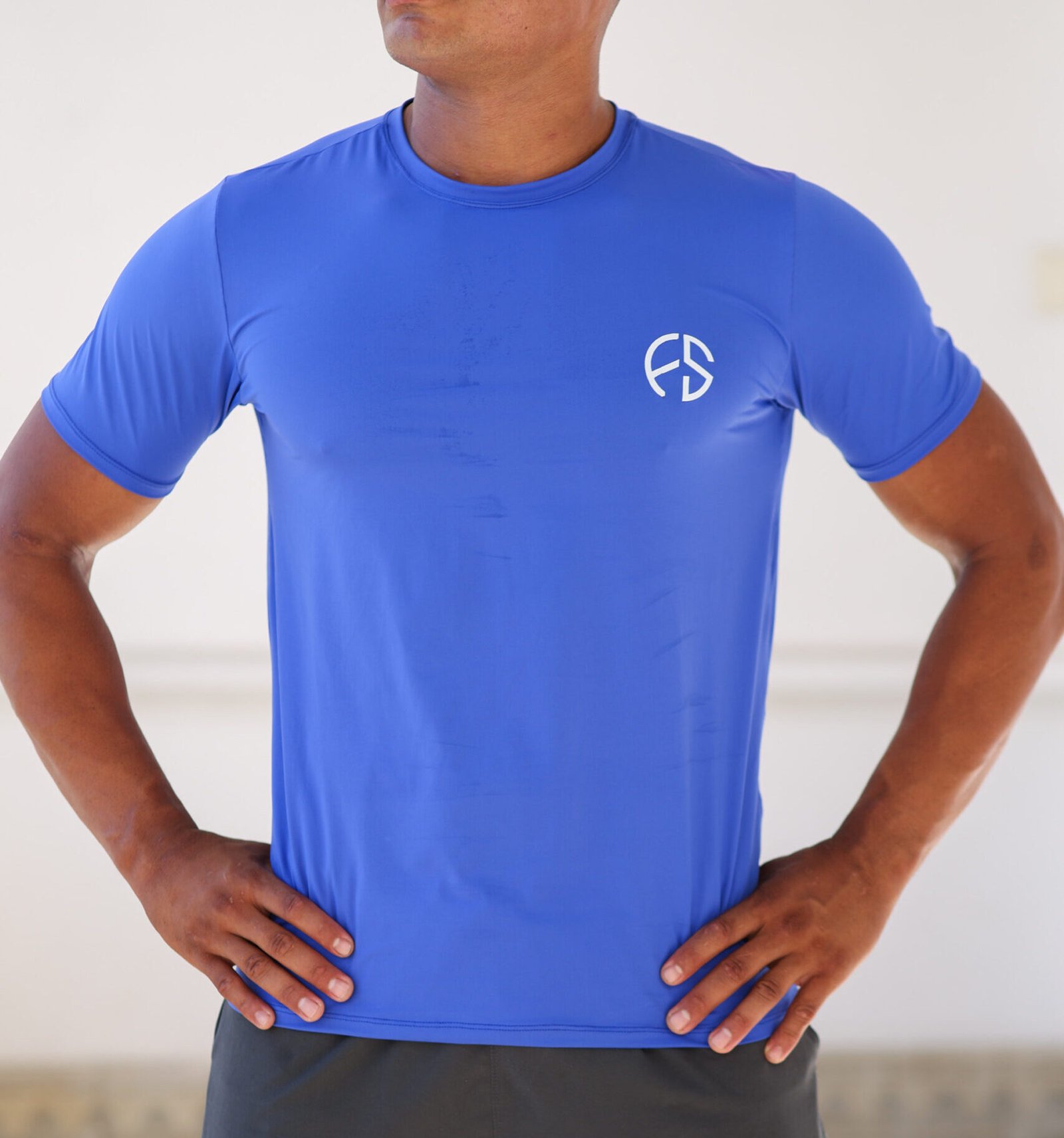 0V1A1446 Camisa dryfit Azul Royal - Imagem 1