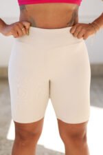 Bermuda feminino Off White - Imagem 2