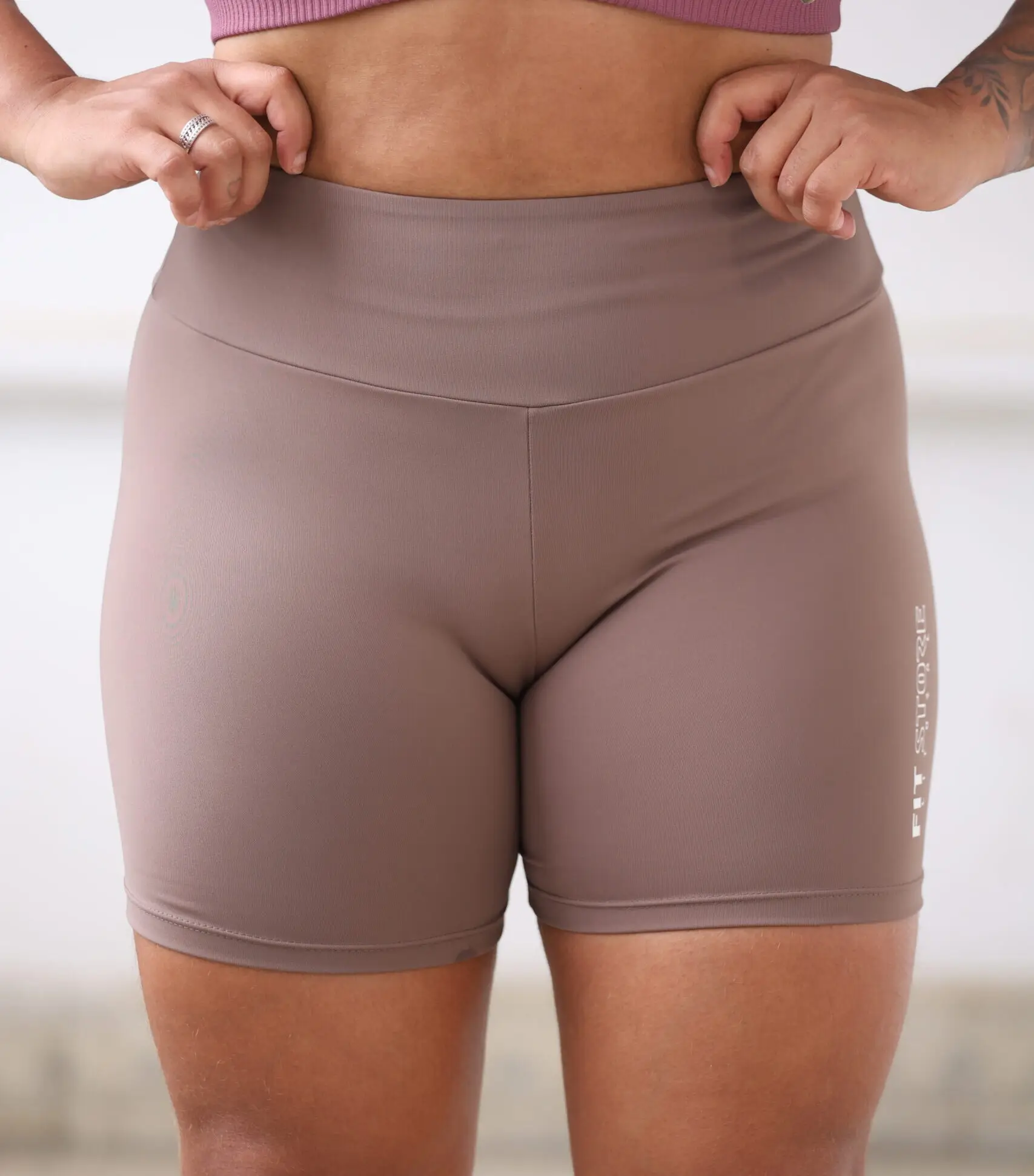 Short meia coxa Marrom claro - Imagem 1
